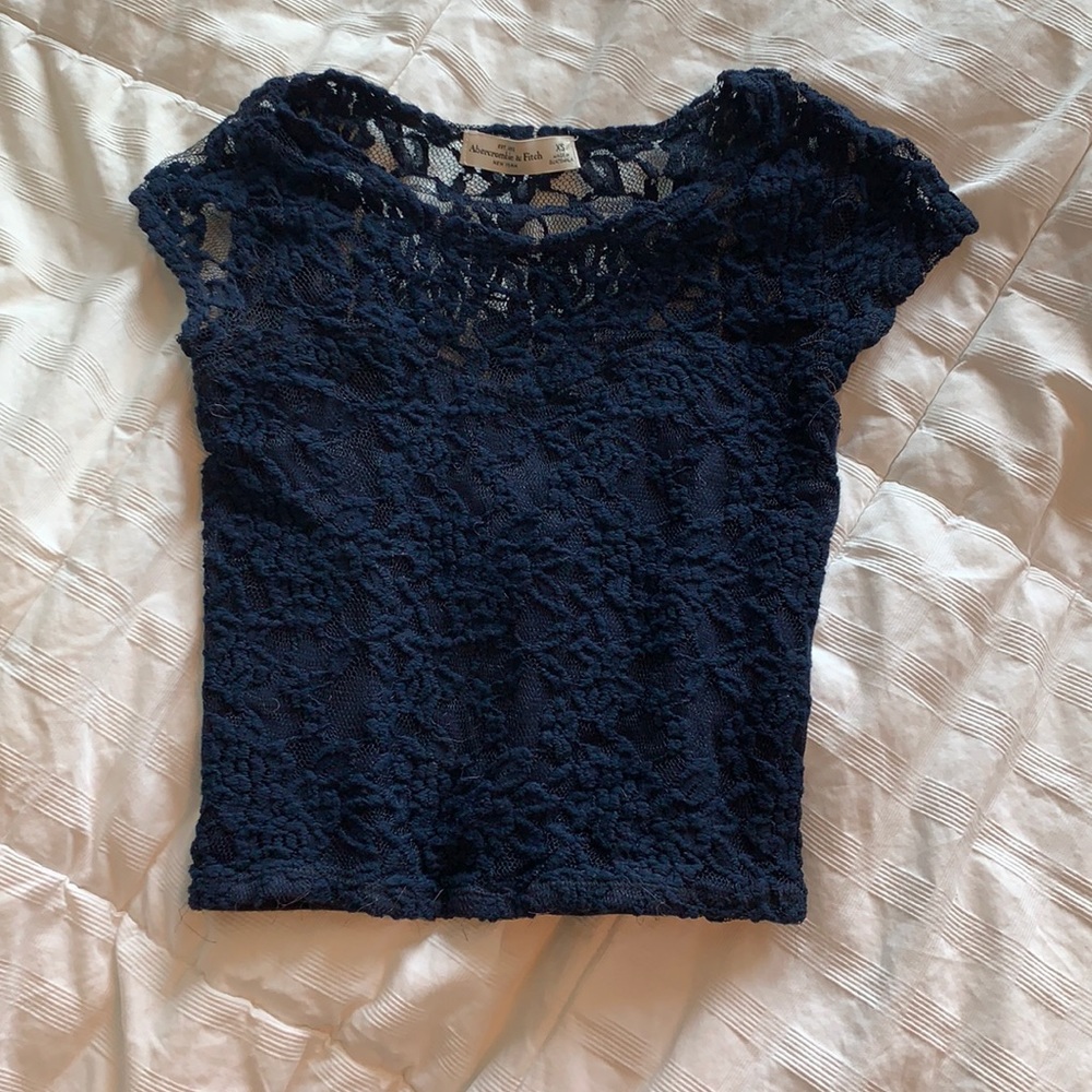 Lace top 🦋